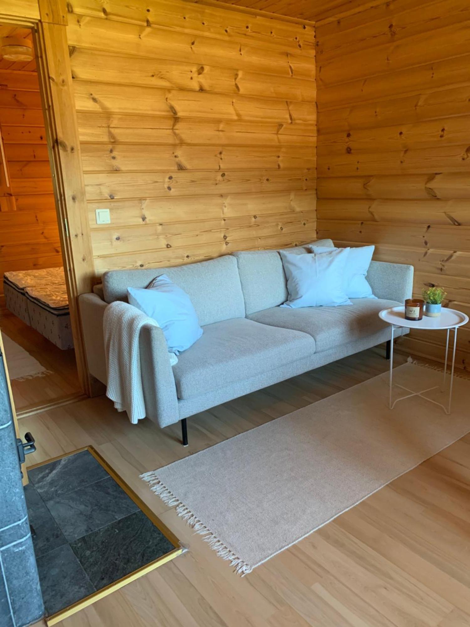 Yllaestoelli 2 D, Aekaeslompolo Apartman Kolari Kültér fotó